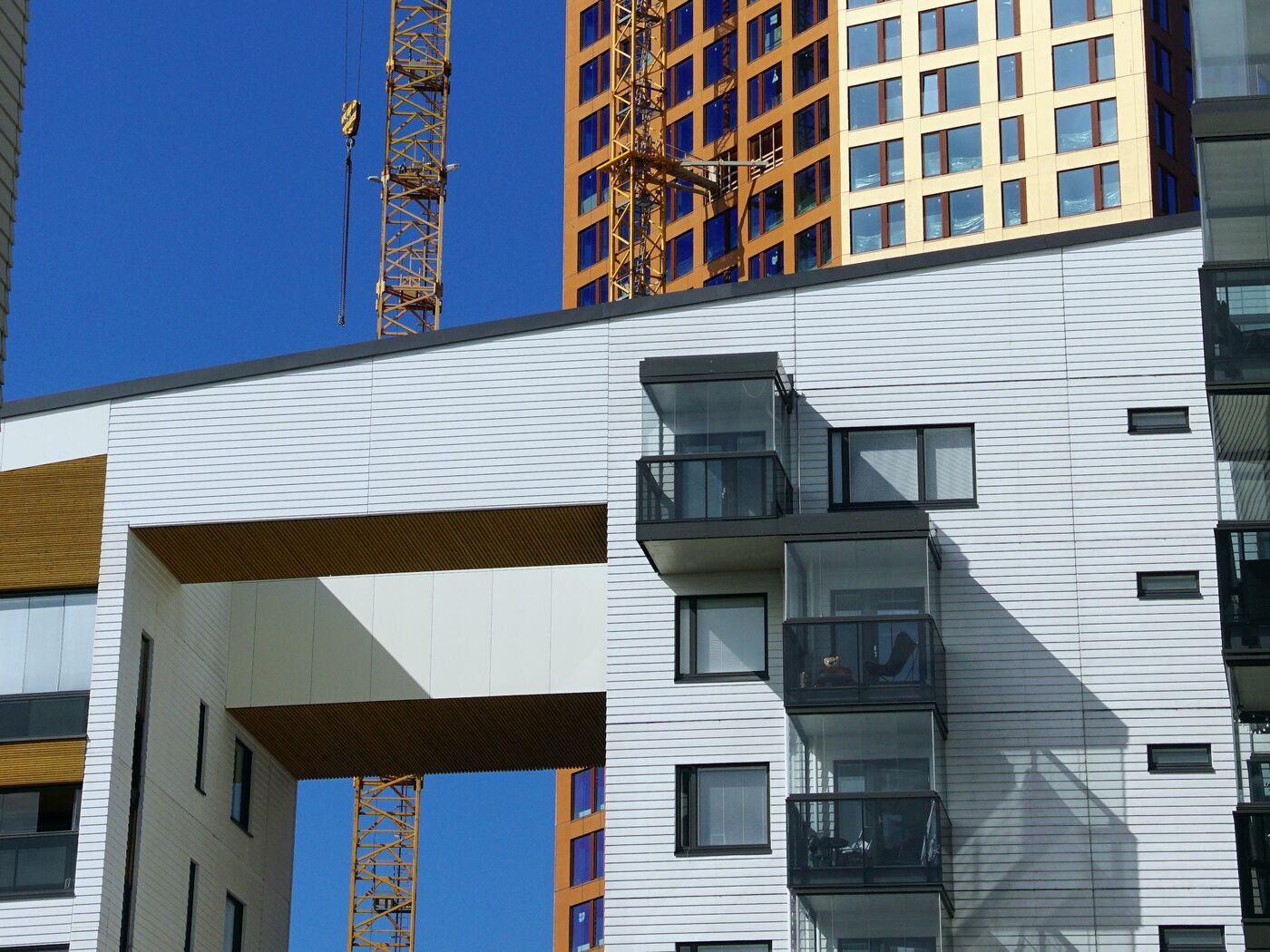 Edificio en construcción de Zimenta, casi terminado